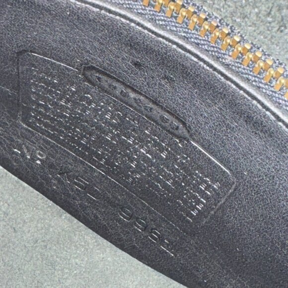 Delightful 90's Vintage Coach Cross-body bag (9981) in black - Picture 7 of 8